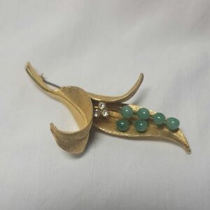 Vintage Gold Tone Jade Bead Rhinestone Leaf Brooch Pin